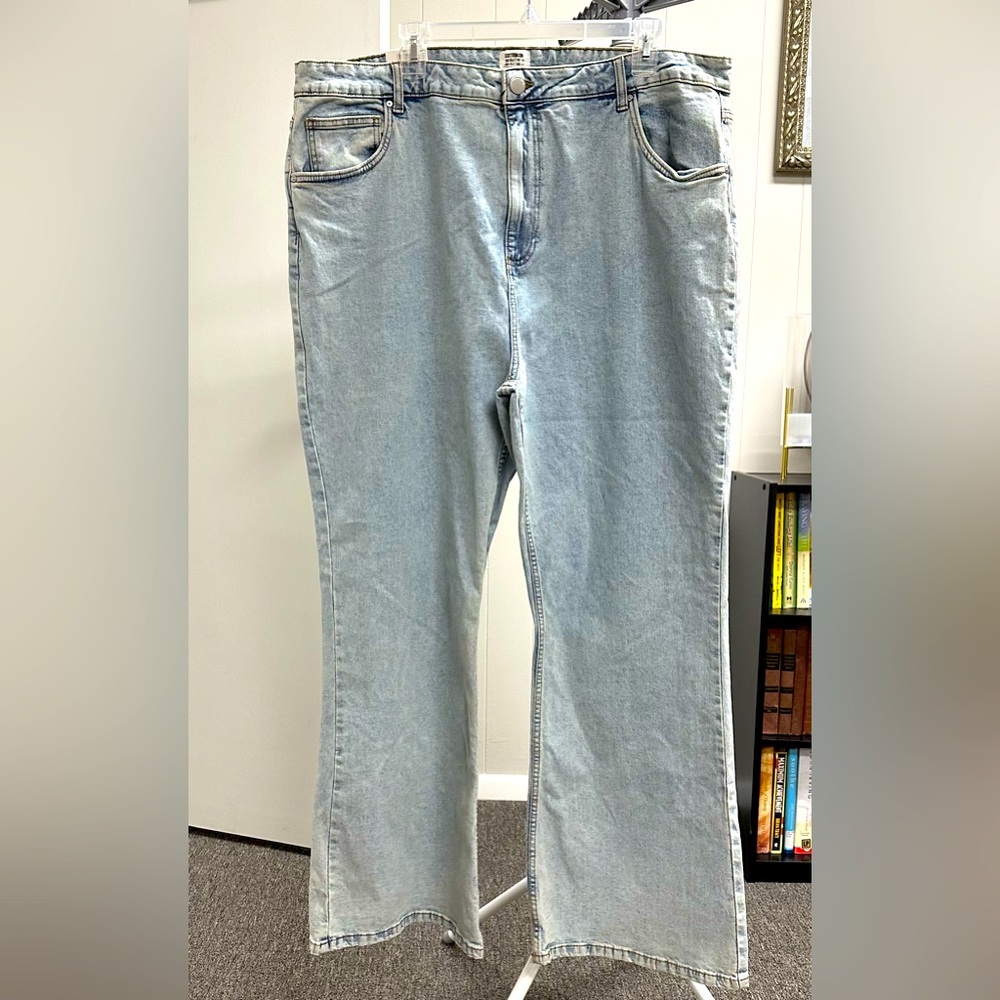 Cotton ON Light Blue Denim Jeans light wash size 18